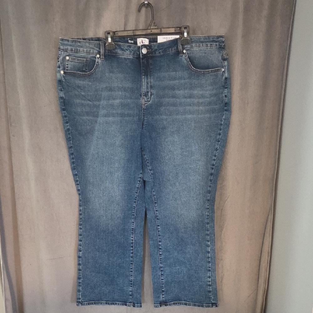 NWT DC Jeans Size 26P Women's Denim Blue Boot Cut Jeans